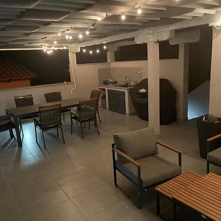 Vila Pedinka Вилла *